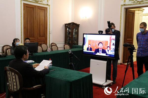 中乌两国探讨加强豆类、谷物及油料贸易合作。人民网记者 谭武军摄